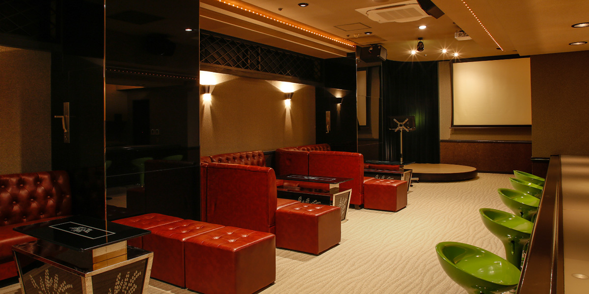  Karaoke bar "Camelia" 